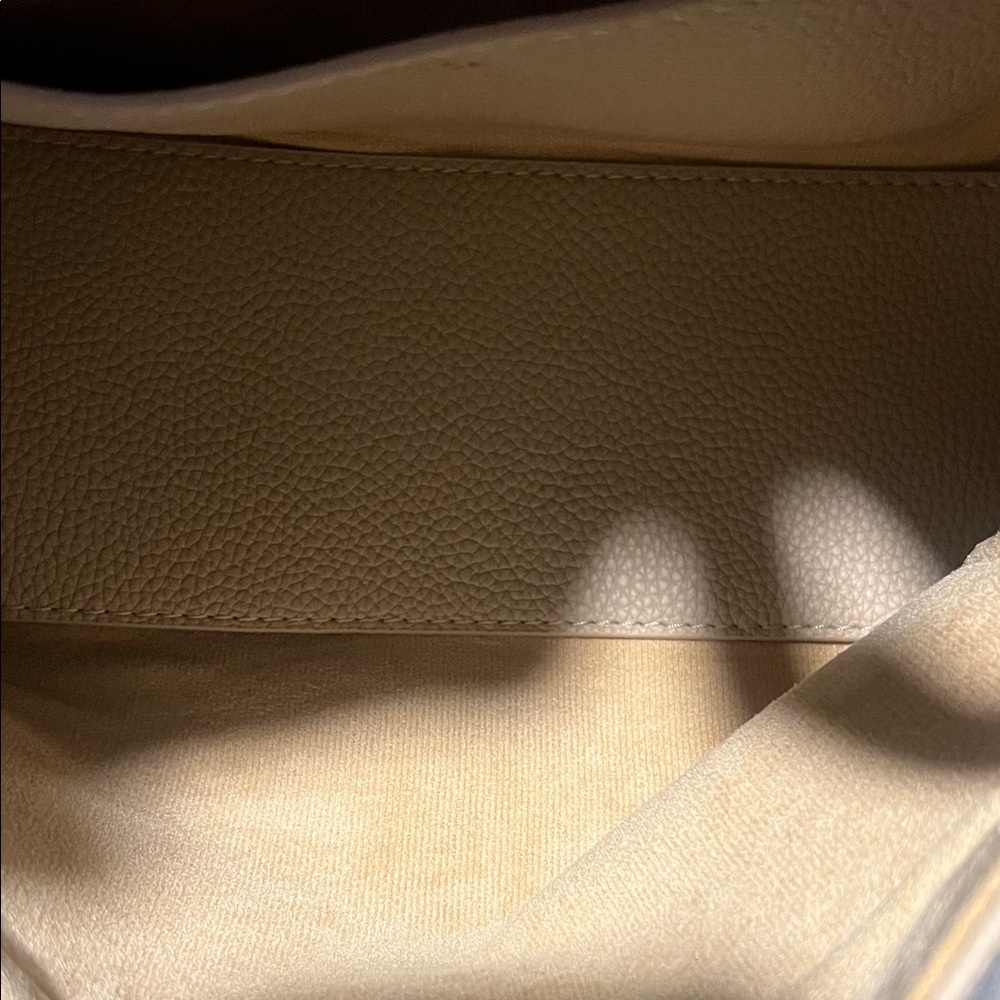 BOSTANTEN Pebbled Leather Shoulder Bag – Cream / Beige - Picture 7 of 10